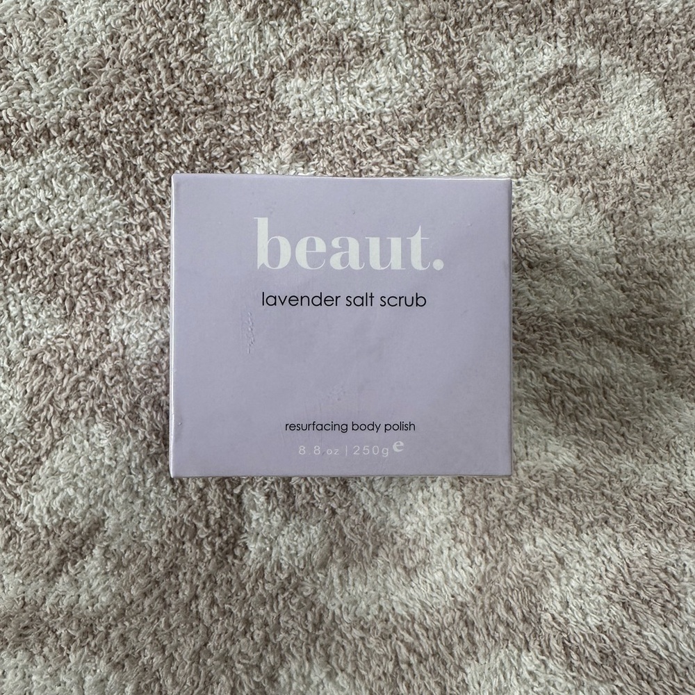 Beaut. Lavender Salt Scrub